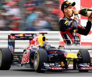 Puzzle Σεμπάστιαν Φέτελ - Red Bull - Silverstone Grand Prix της Μεγάλης Βρετανίας (2011) (2η Θέση)